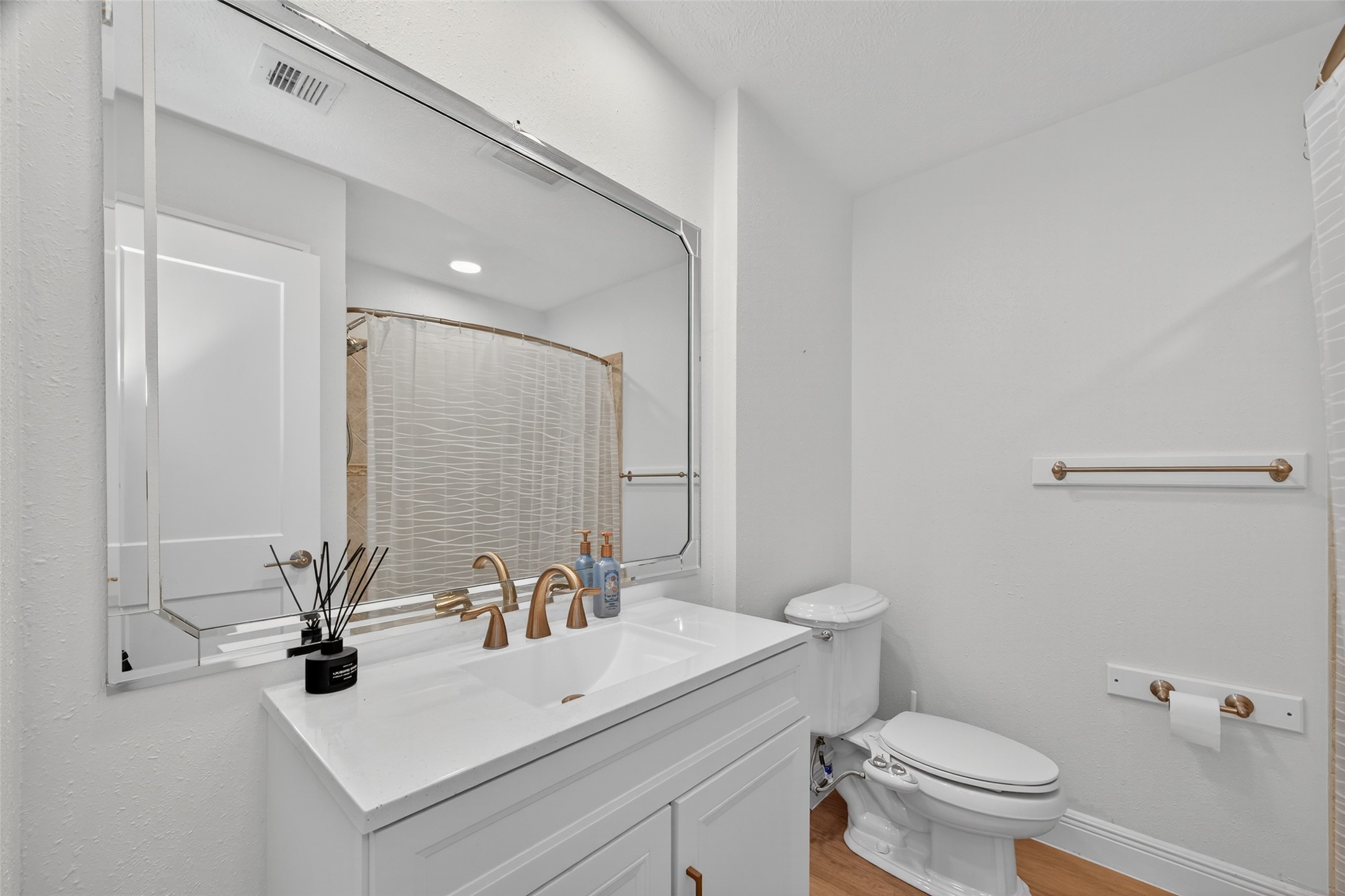 9906 Sageglow Drive Property Photo 24