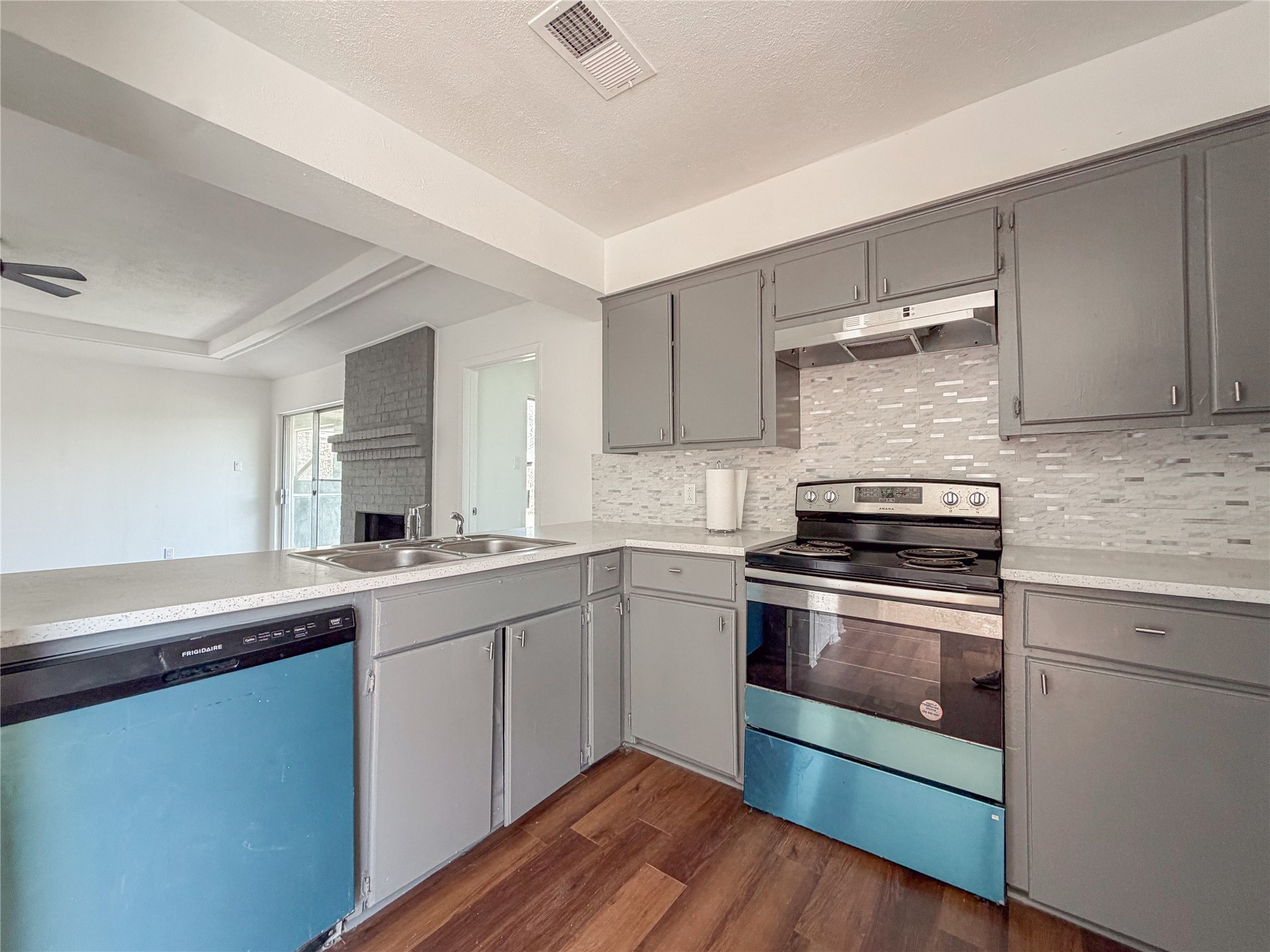 12779 Enchanted Path Drive Property Photo 3
