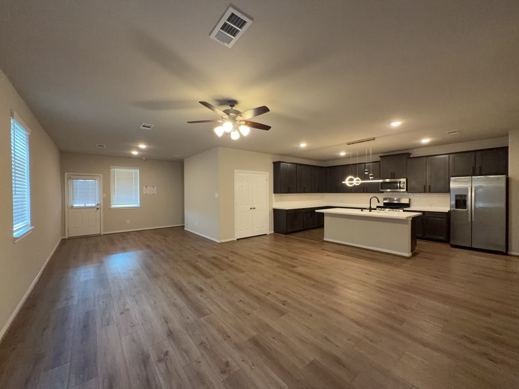 9392 Hard Rock Road Property Photo 8