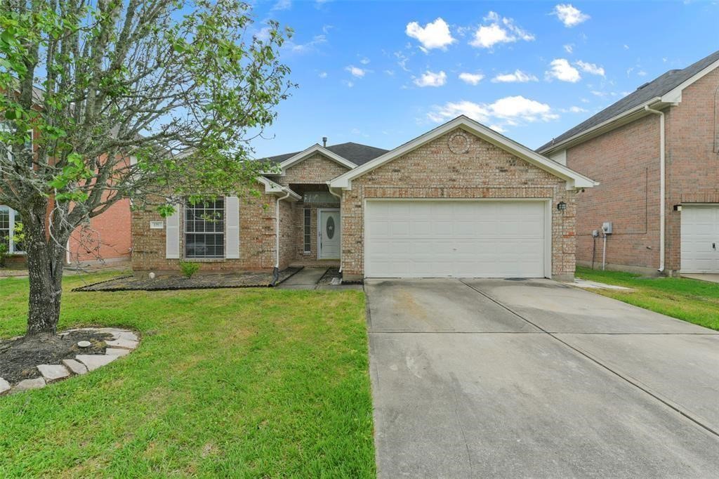 1211 Peacham Court Property Photo 1
