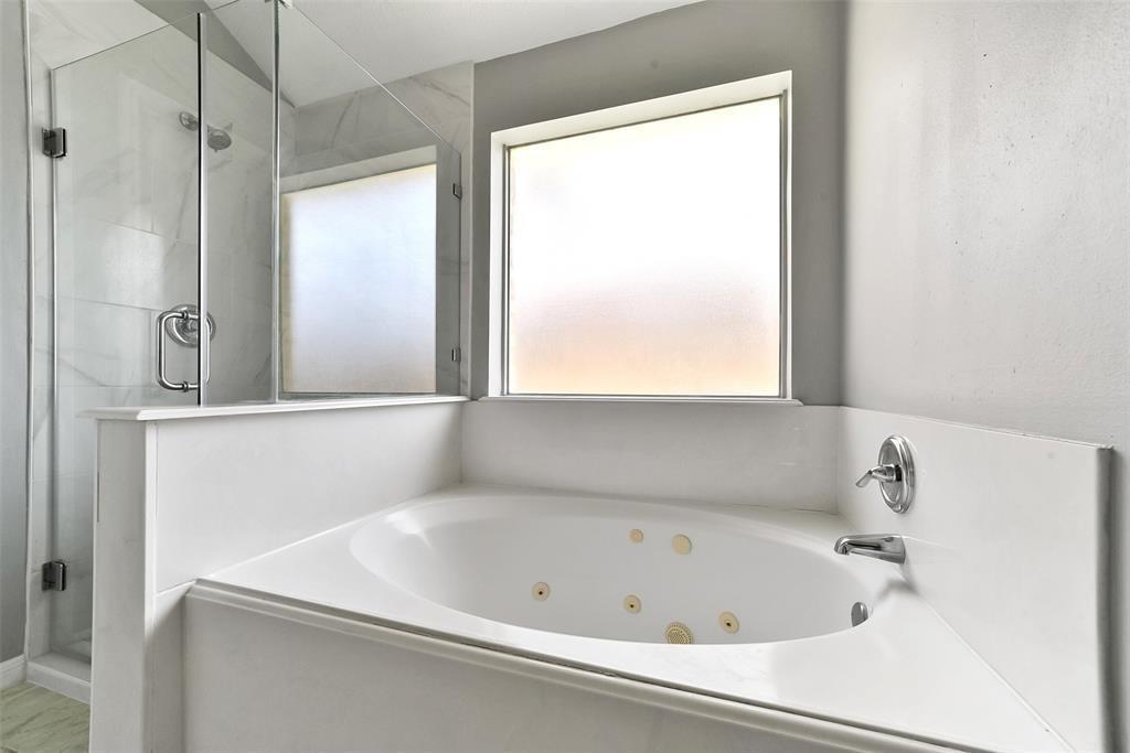 1211 Peacham Court Property Photo 6