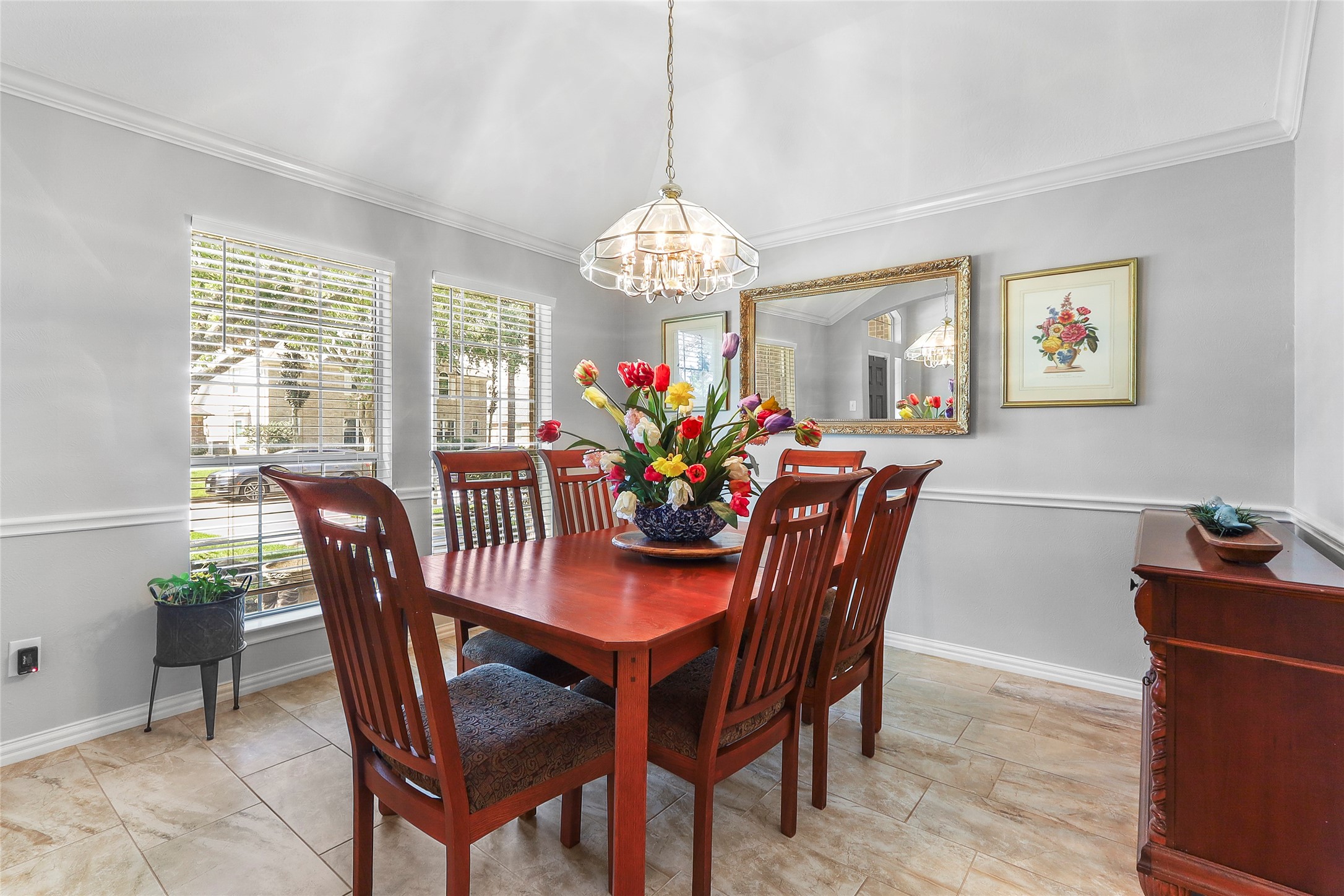 15714 Spring Trail Property Photo 5