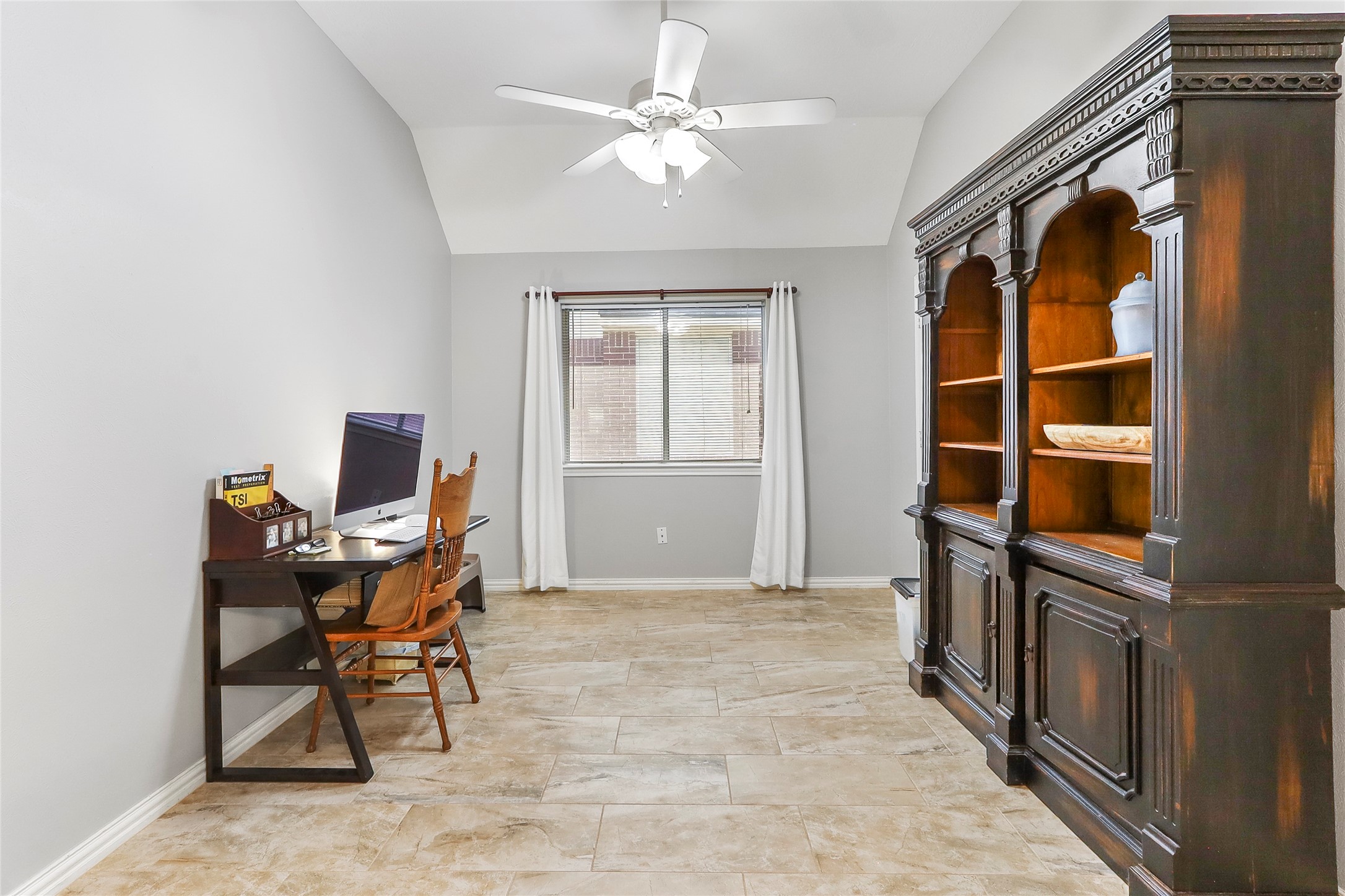15714 Spring Trail Property Photo 24