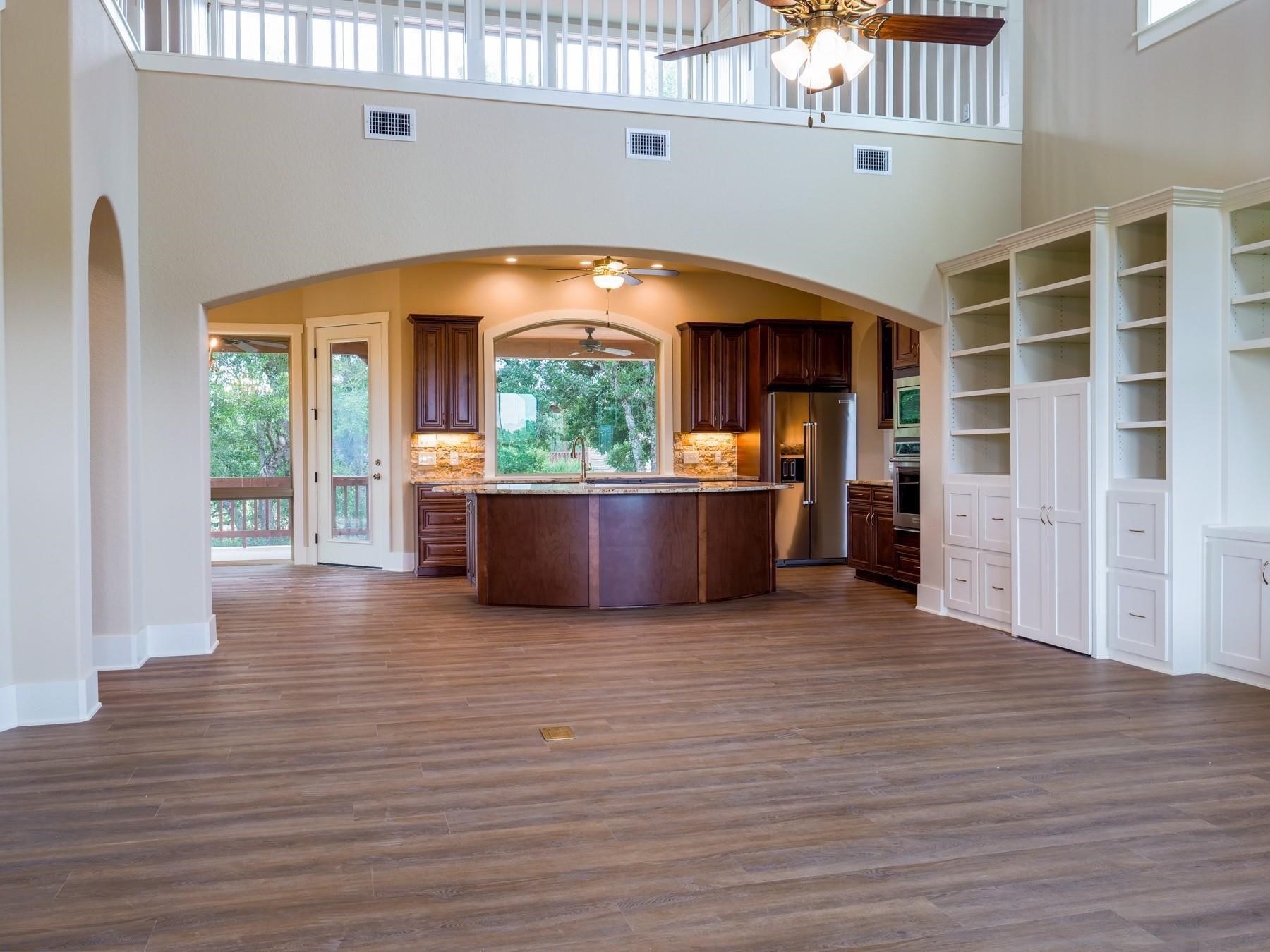 529 Vista Ridge Drive Property Photo 8