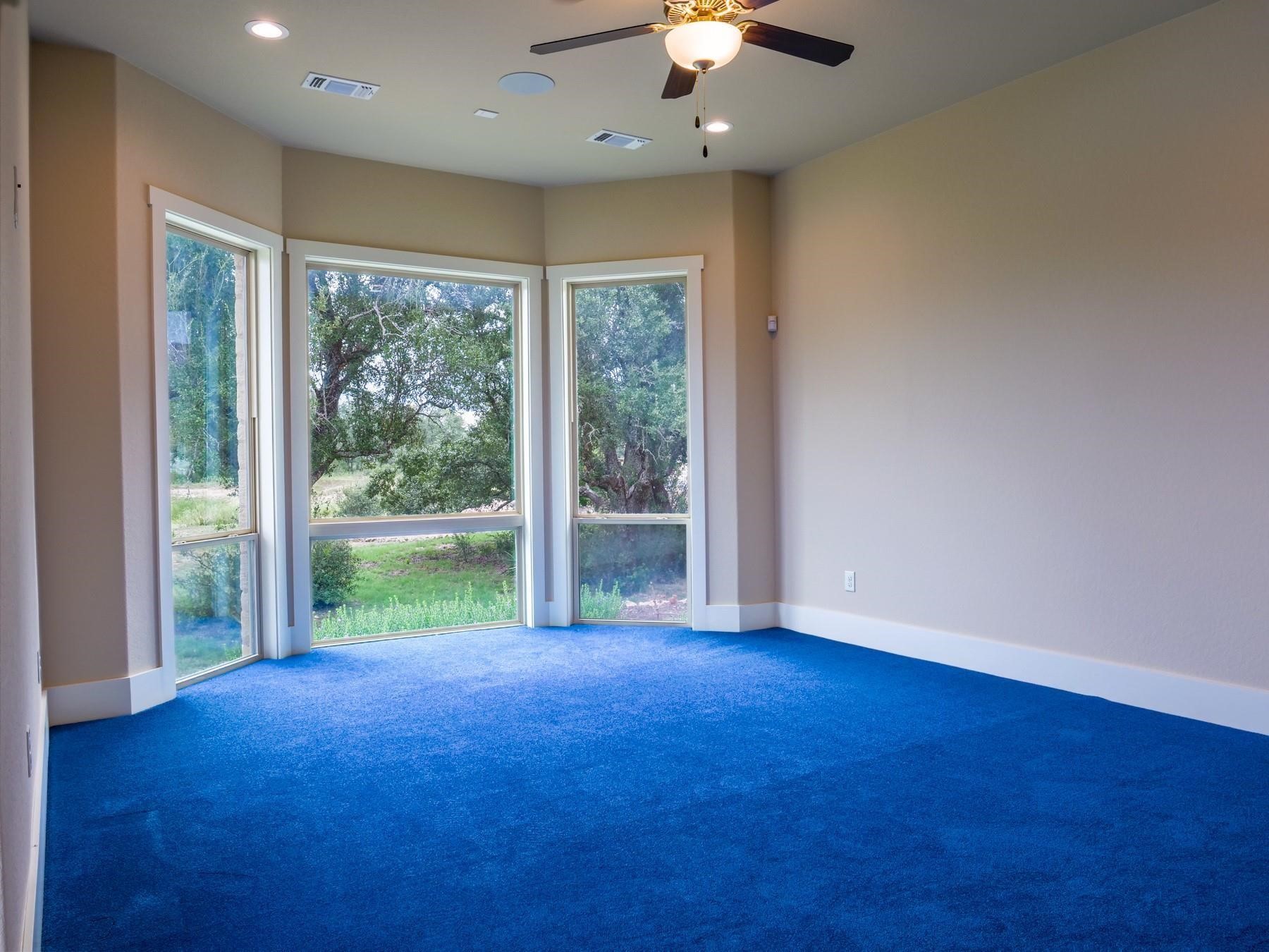 529 Vista Ridge Drive Property Photo 16