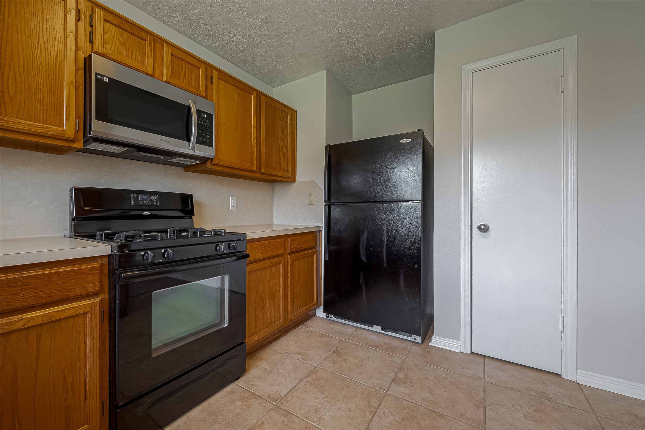 3007 Cloverdale Property Photo 7
