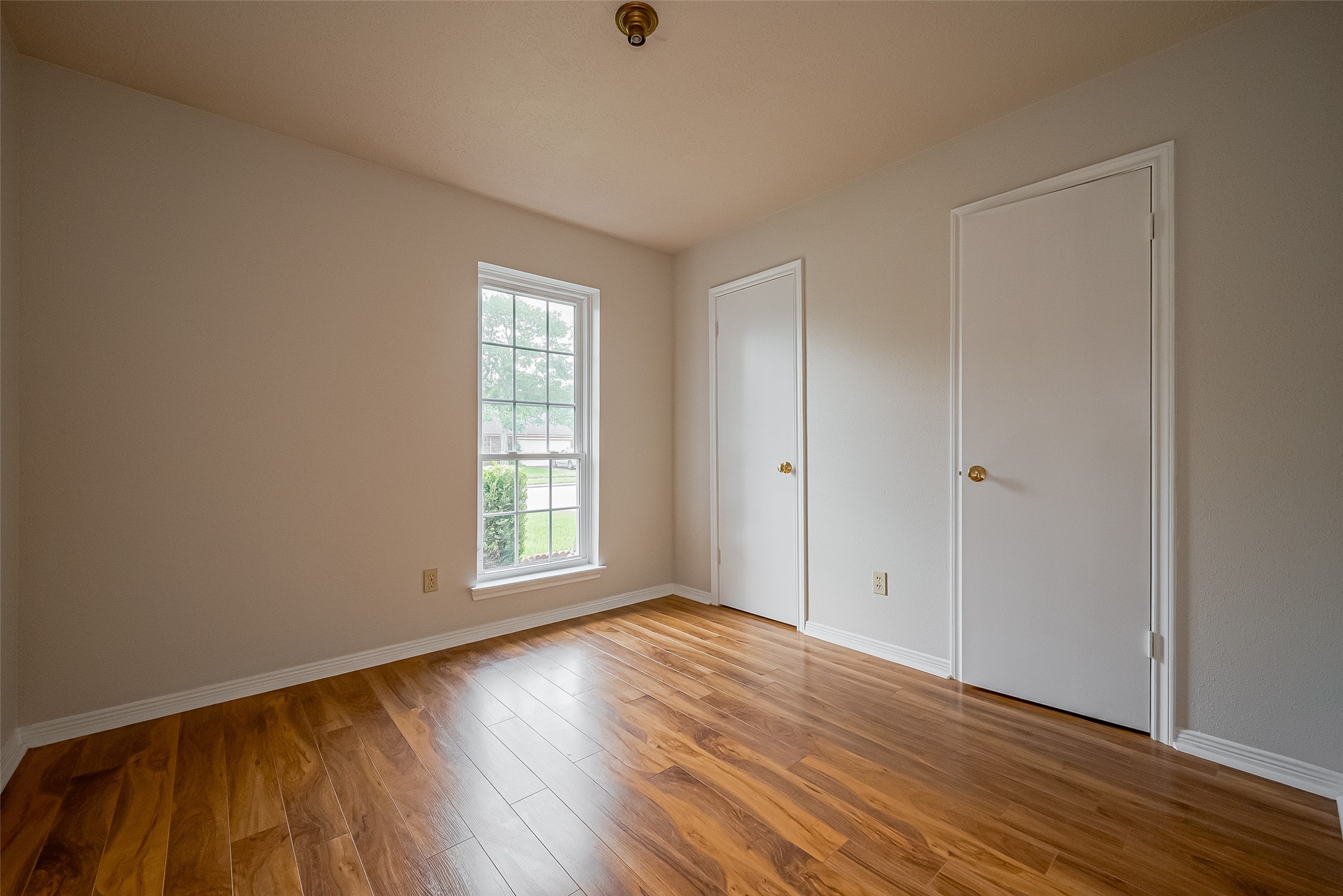 3007 Cloverdale Property Photo 12