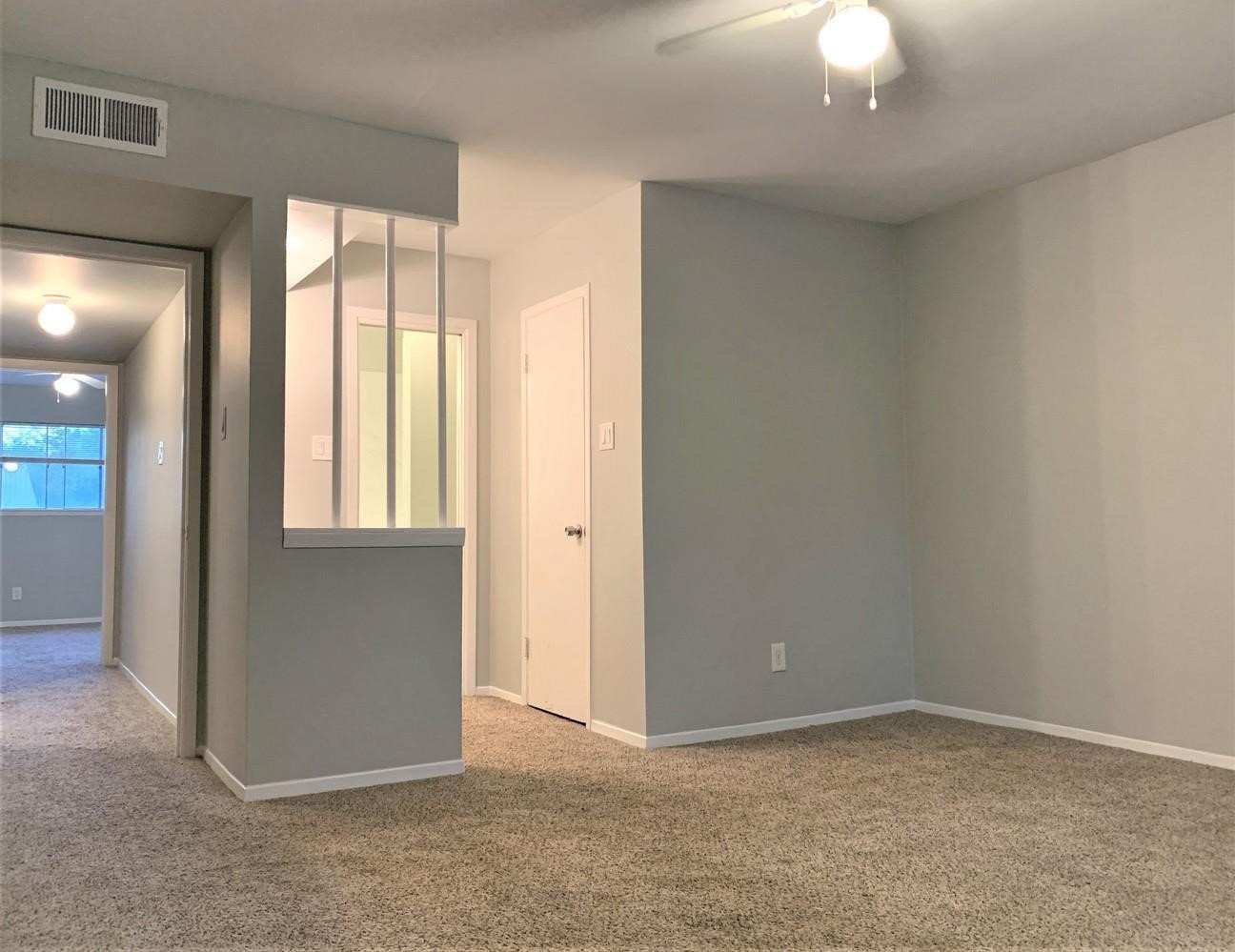 10004 Westview A Property Photo 12