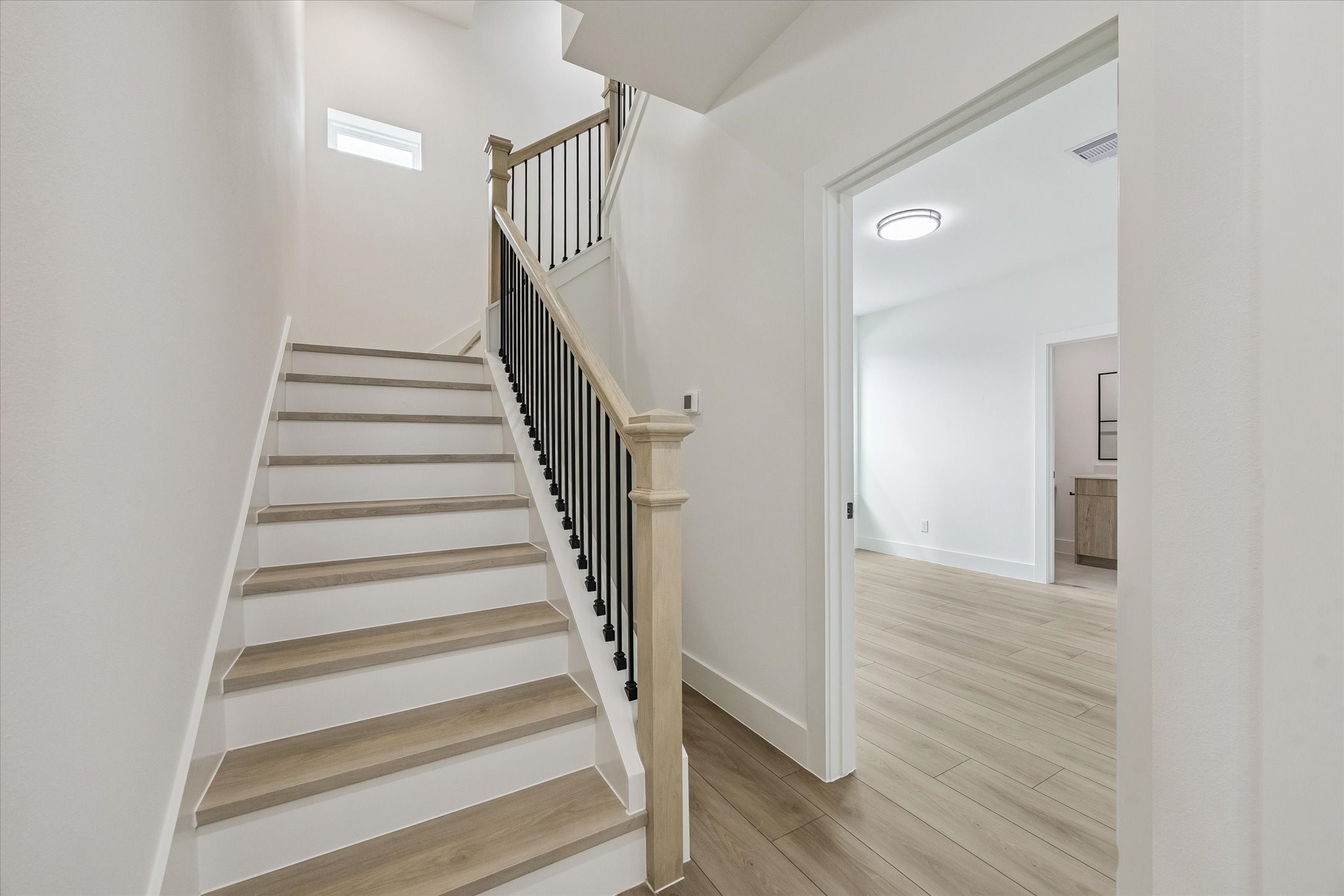 752 Curtin Street Property Photo 7