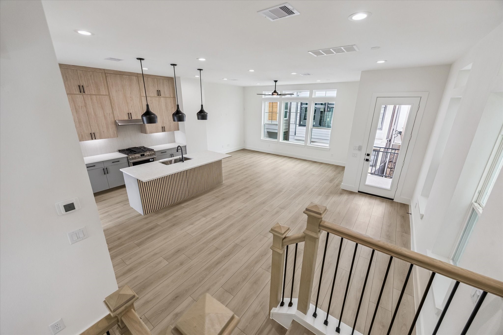 752 Curtin Street Property Photo 19