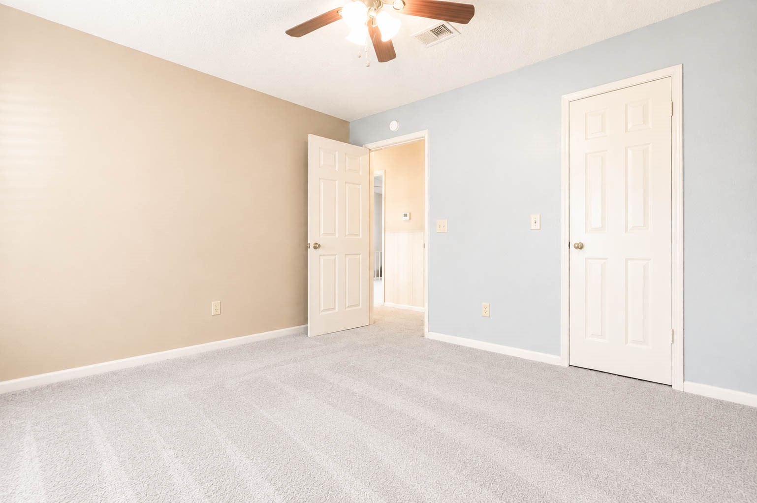 17015 Fordingbridge Drive Property Photo 16