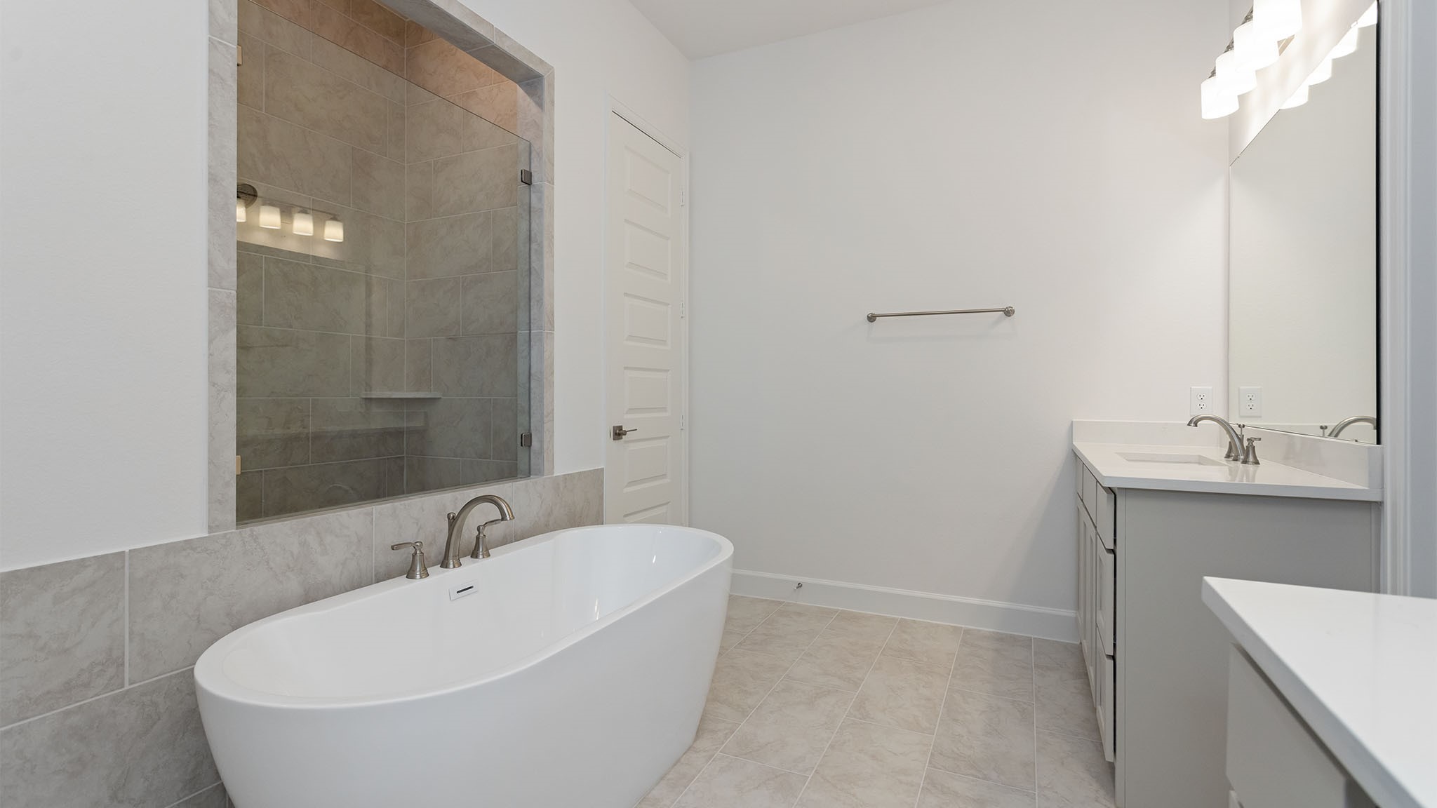 4730 Cascade Waters Lane Property Photo 10