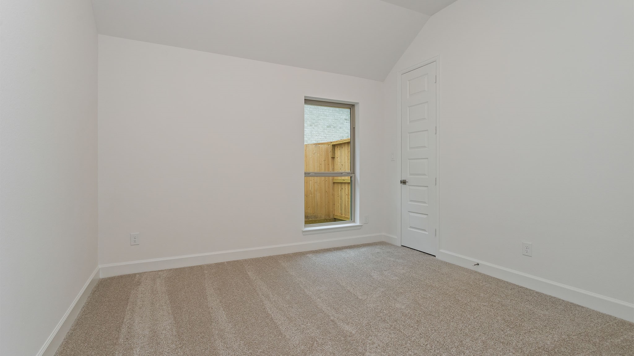 4730 Cascade Waters Lane Property Photo 12