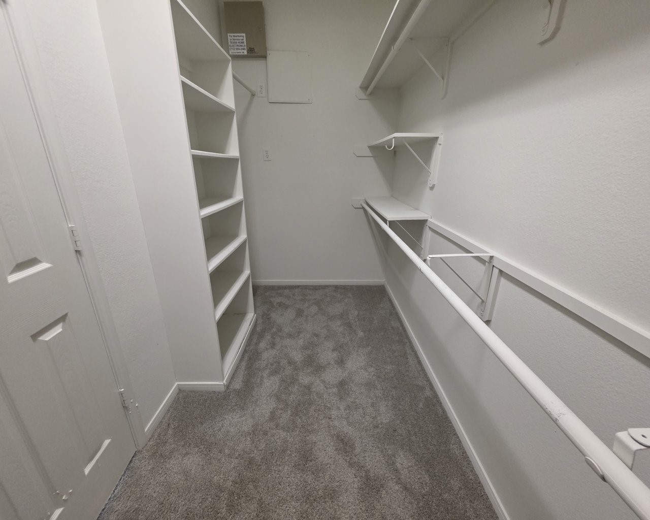 9005 Sundown Drive Property Photo 14