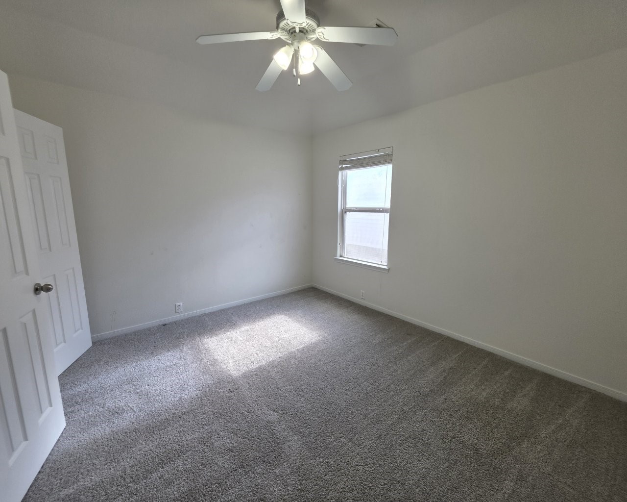 9005 Sundown Drive Property Photo 16