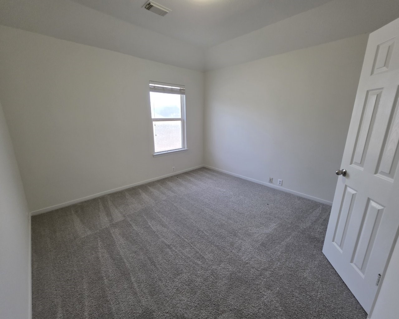 9005 Sundown Drive Property Photo 17