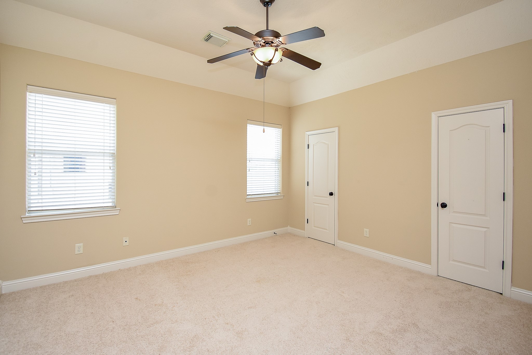 1611 Whitfield Street Property Photo 37