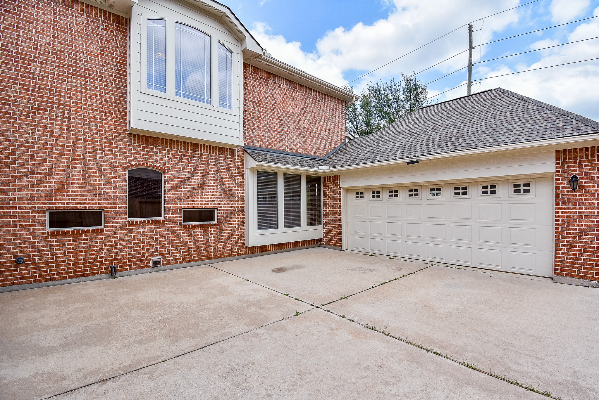 1611 Whitfield Street Property Photo 44