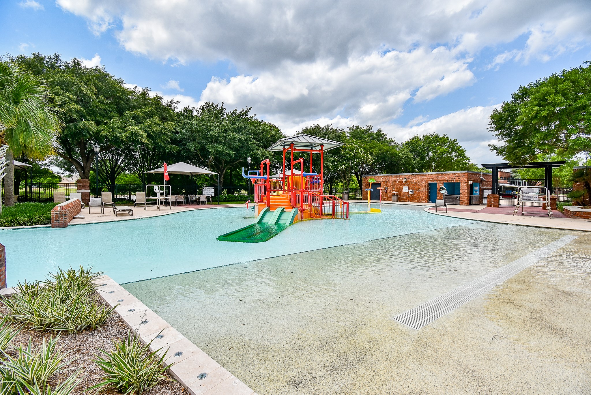 1611 Whitfield Street Property Photo 46
