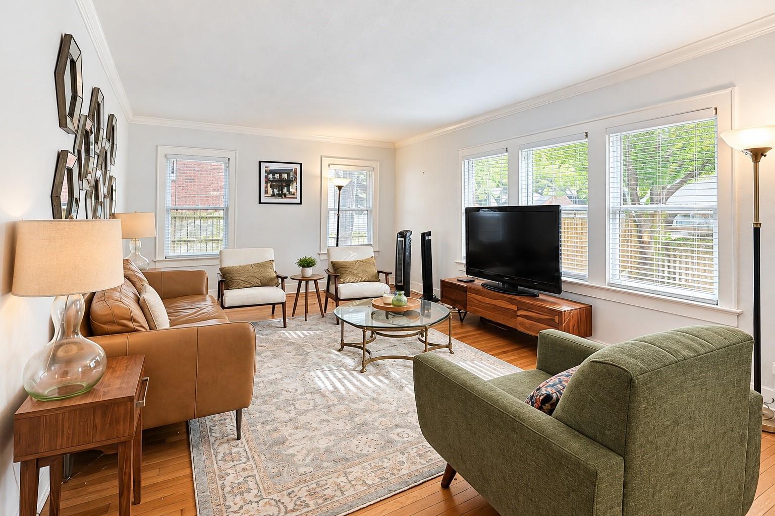 4301 Polk Street Property Photo 13