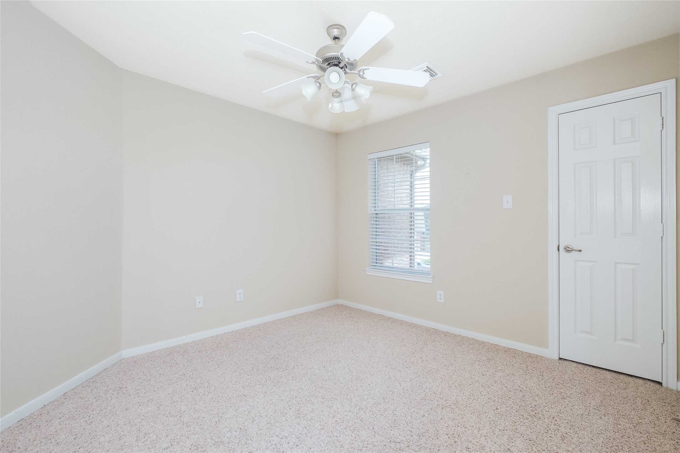 26114 Sandersgate Lane Property Photo 30