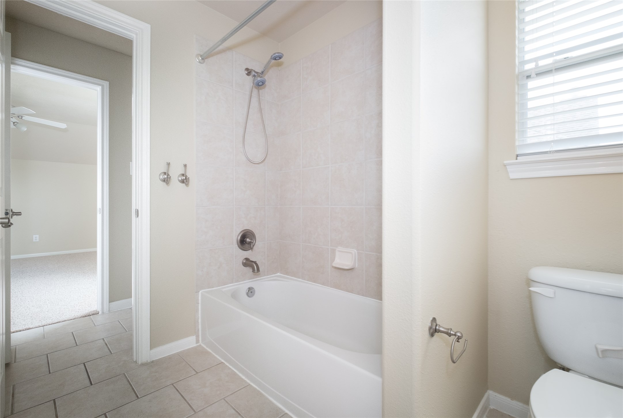 26114 Sandersgate Lane Property Photo 33