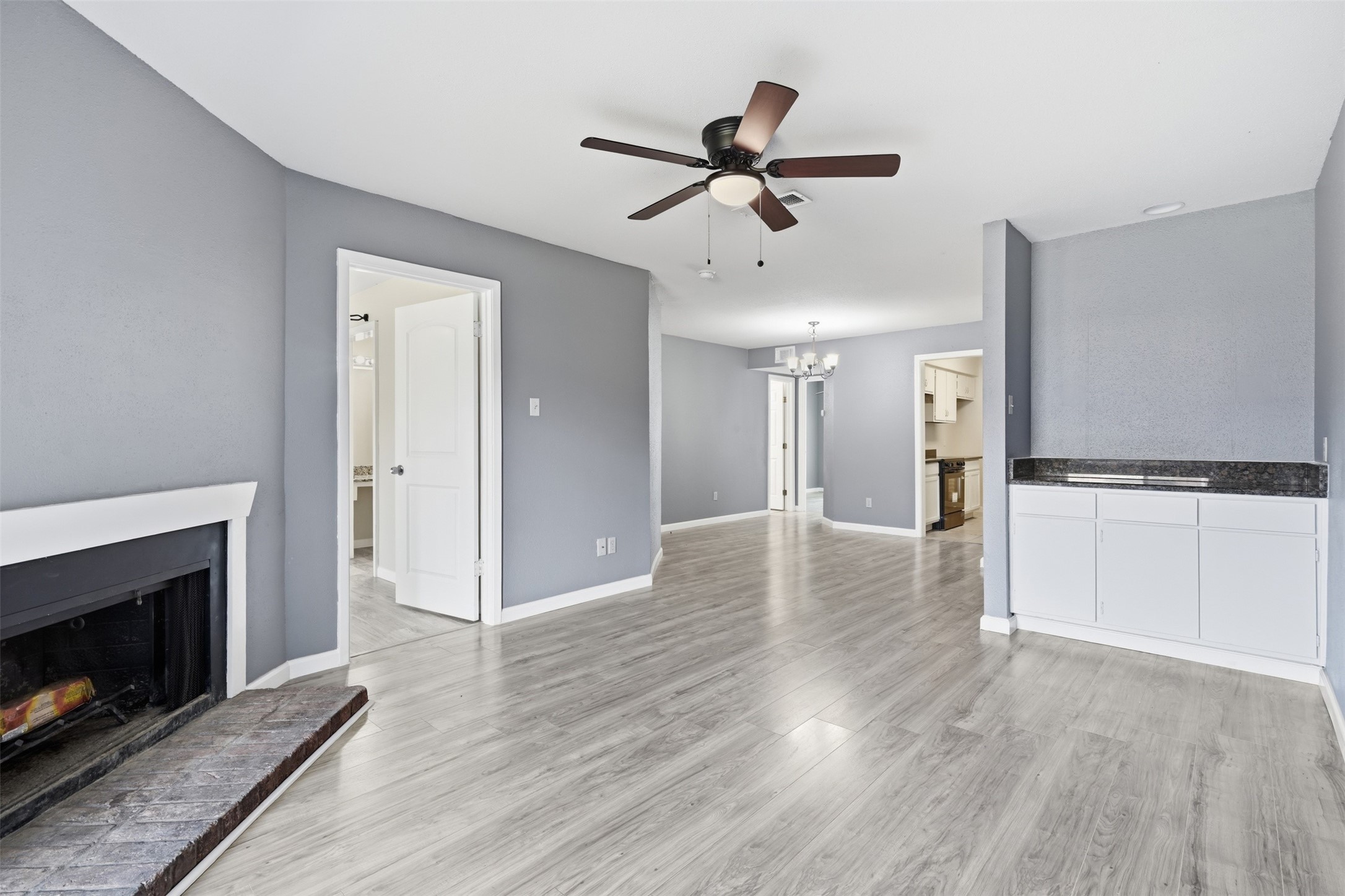 18800 Egret Bay Boulevard 1007 Property Photo 3