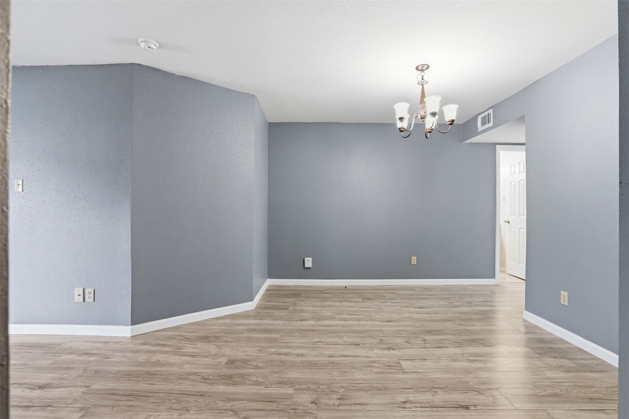 18800 Egret Bay Boulevard 1007 Property Photo 4