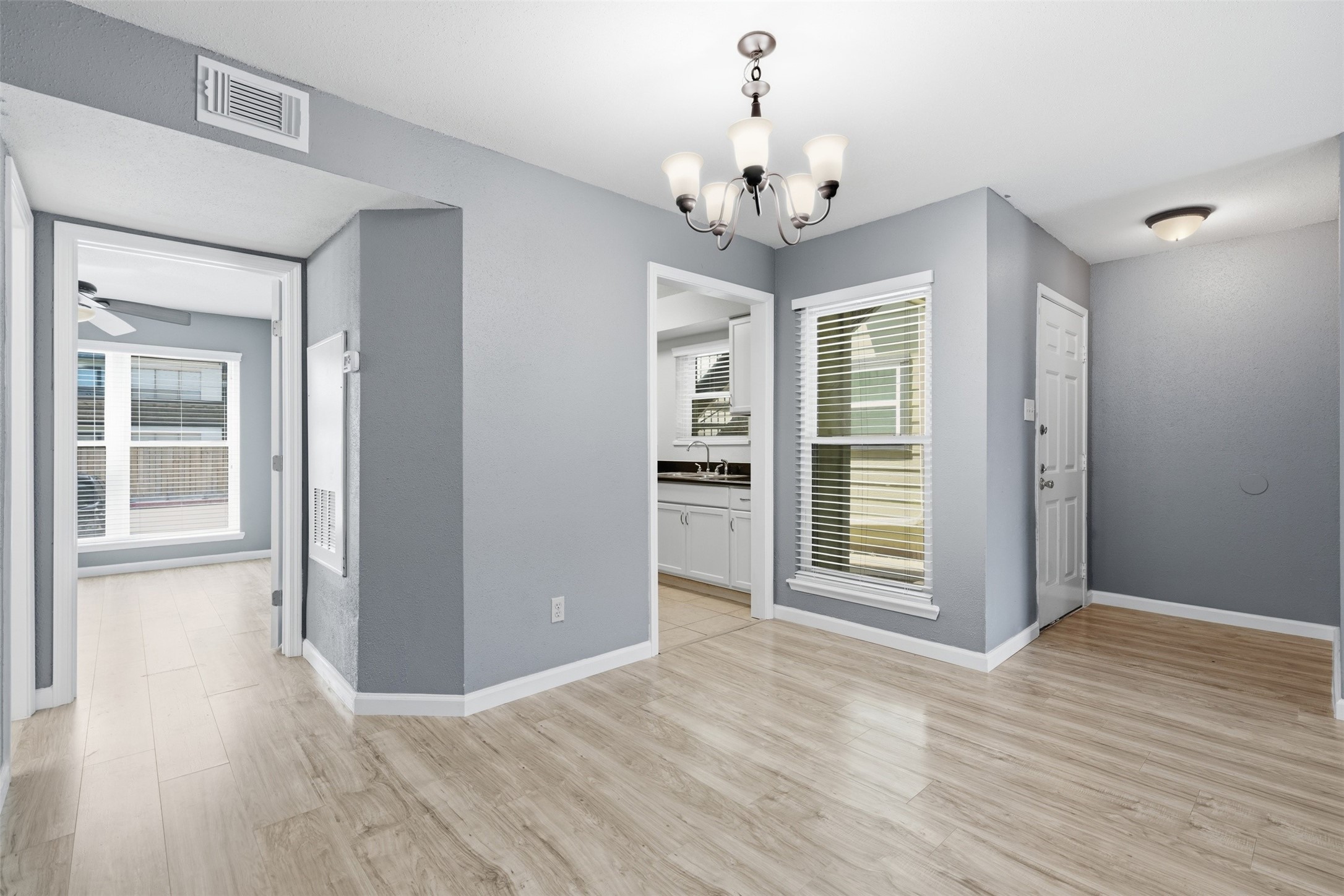 18800 Egret Bay Boulevard 1007 Property Photo 5