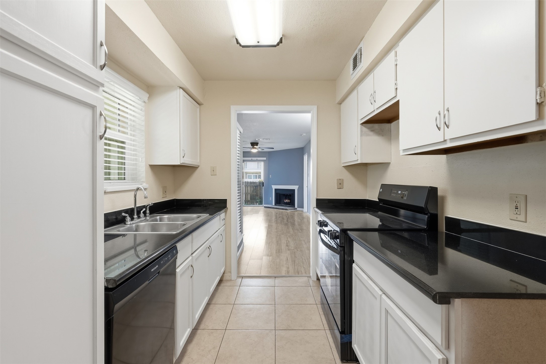 18800 Egret Bay Boulevard 1007 Property Photo 7
