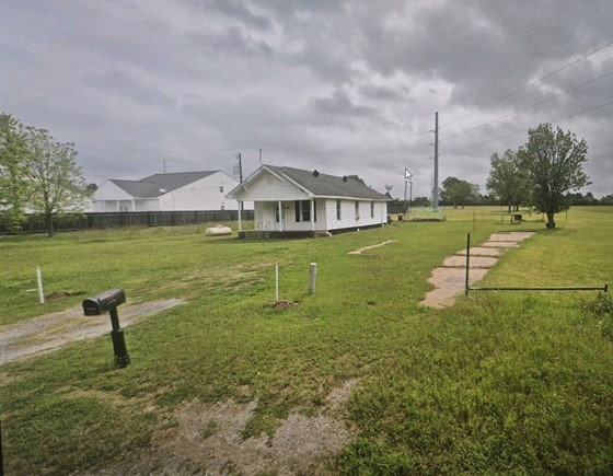 20834 Cochran Road Property Photo 1