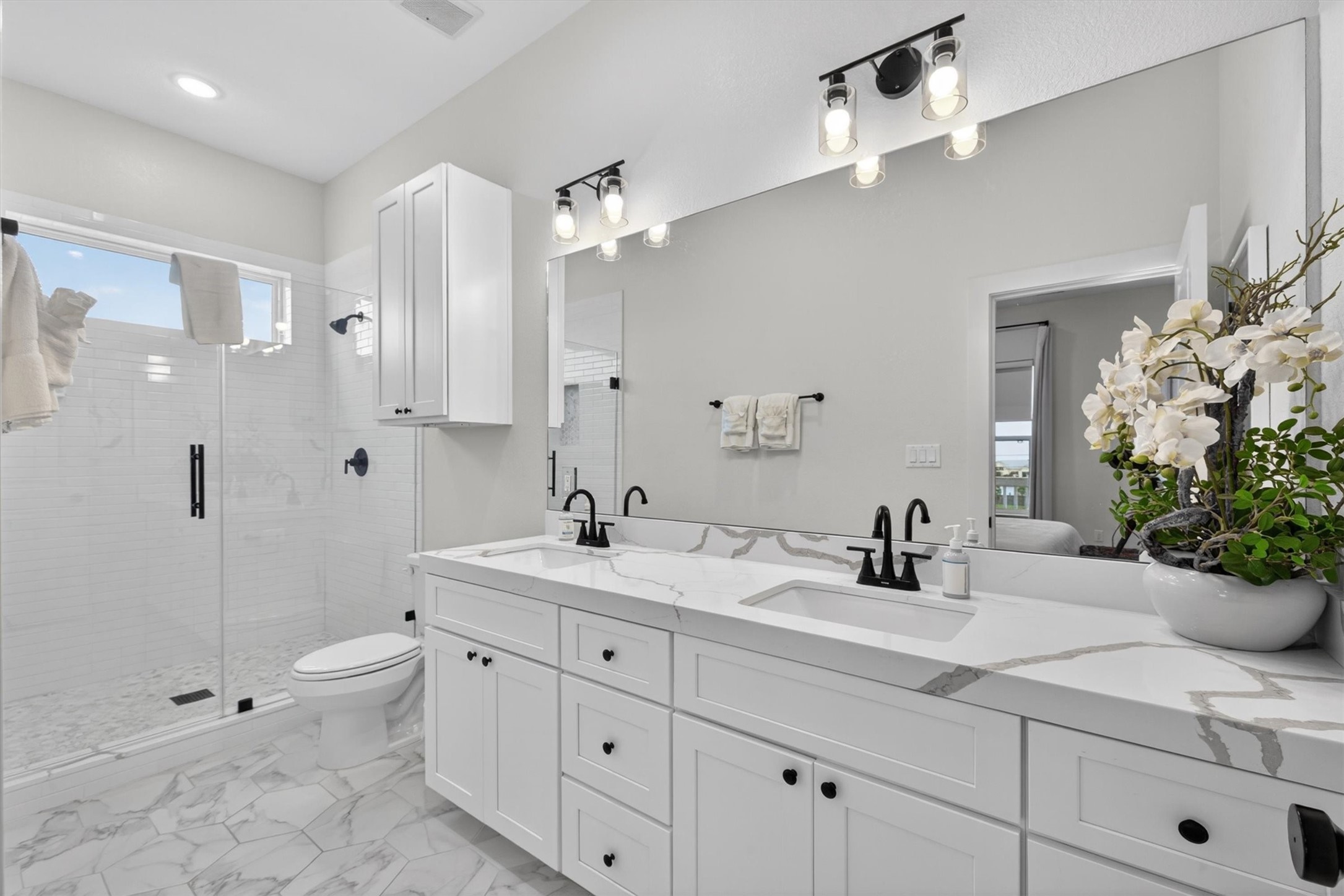 2503 103rd Street Property Photo 28