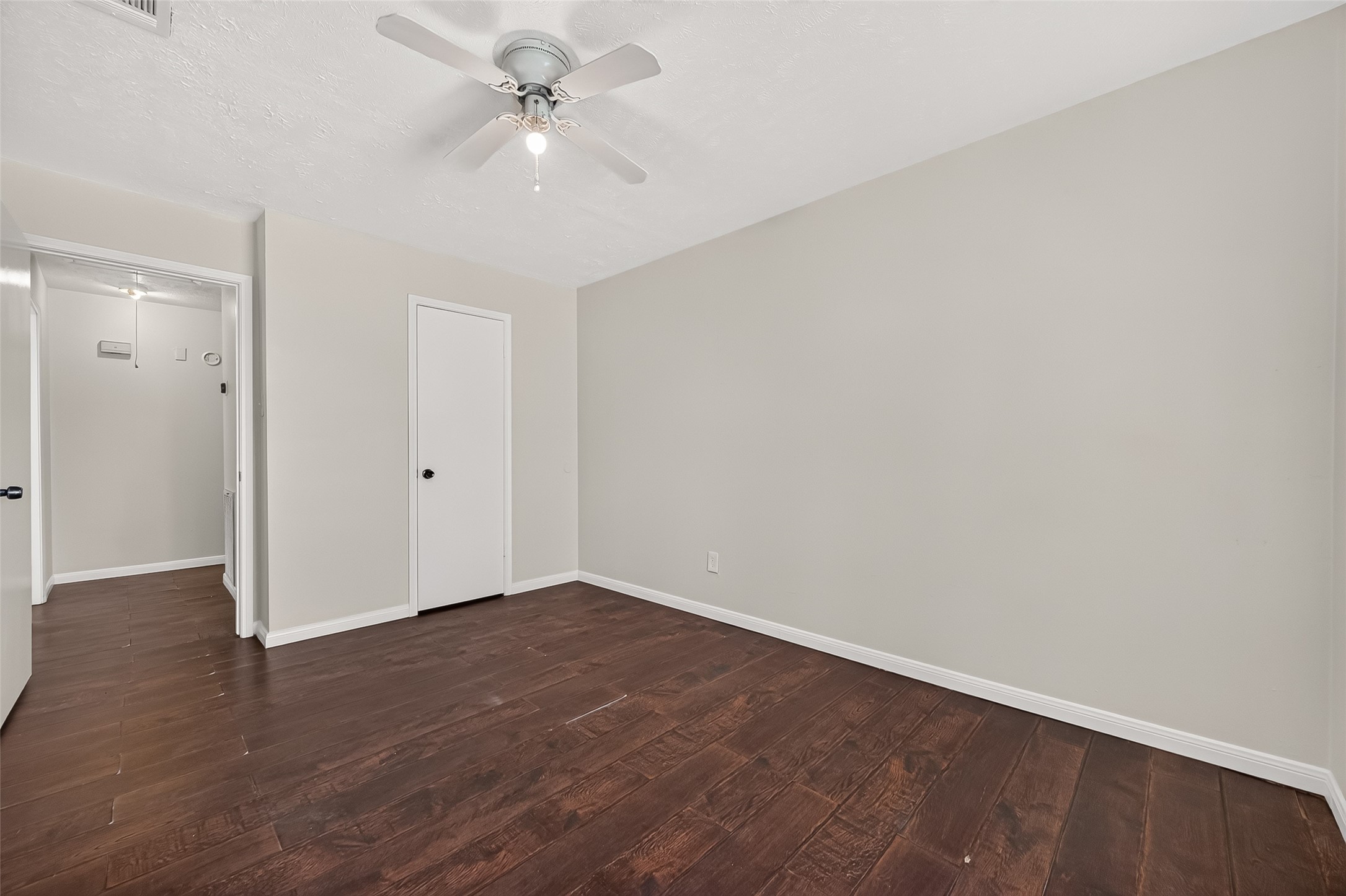 9850 Sagebud Lane Property Photo 12