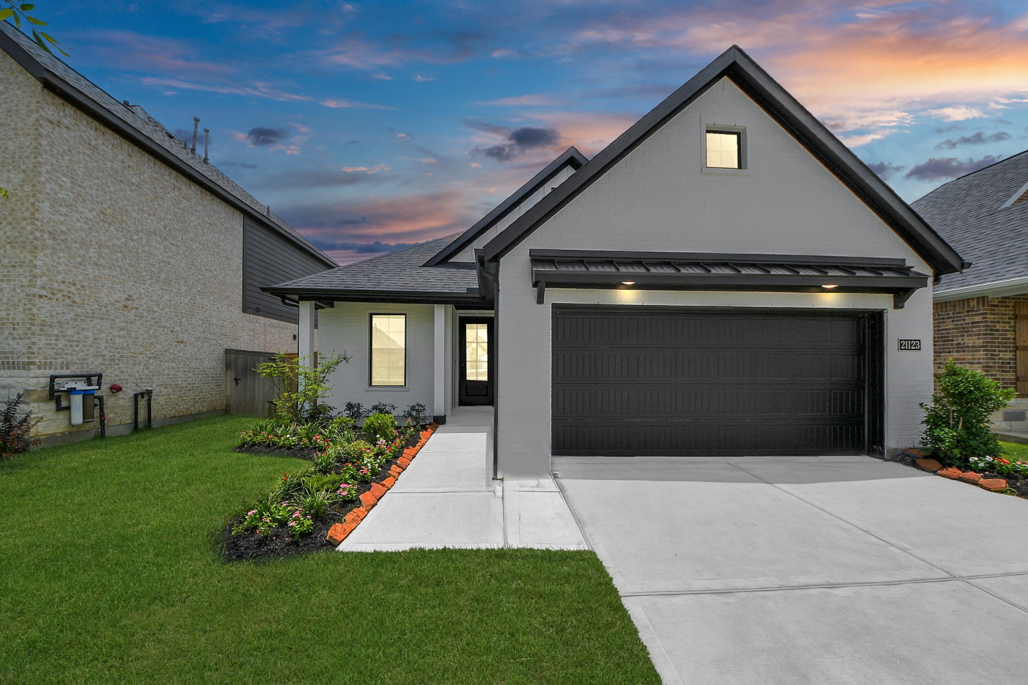 21123 Secret Garden Lane Property Photo 15