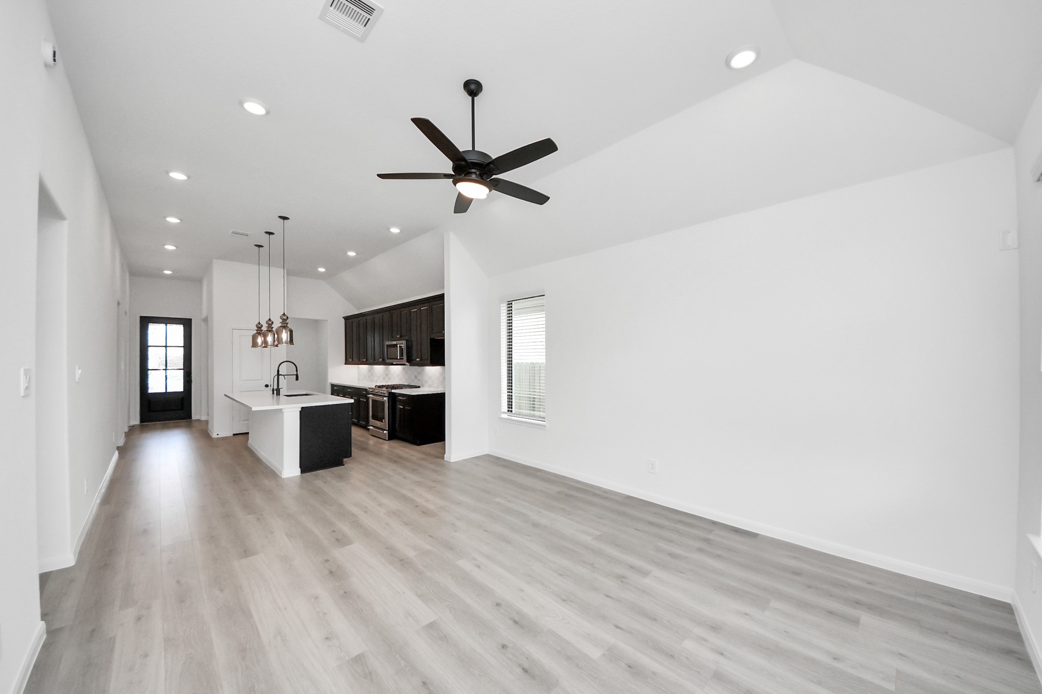 21123 Secret Garden Lane Property Photo 30