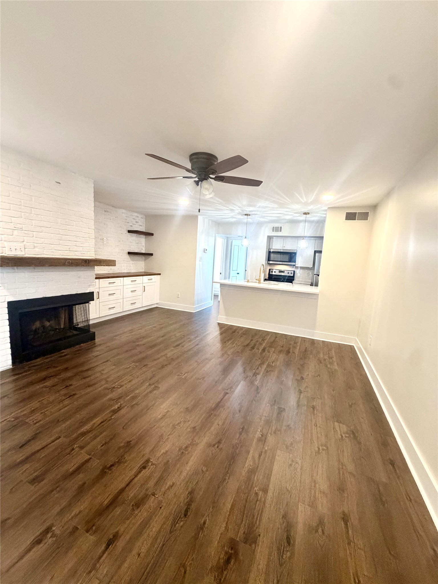 18617 Egret Bay Boulevard 504 Property Photo 5