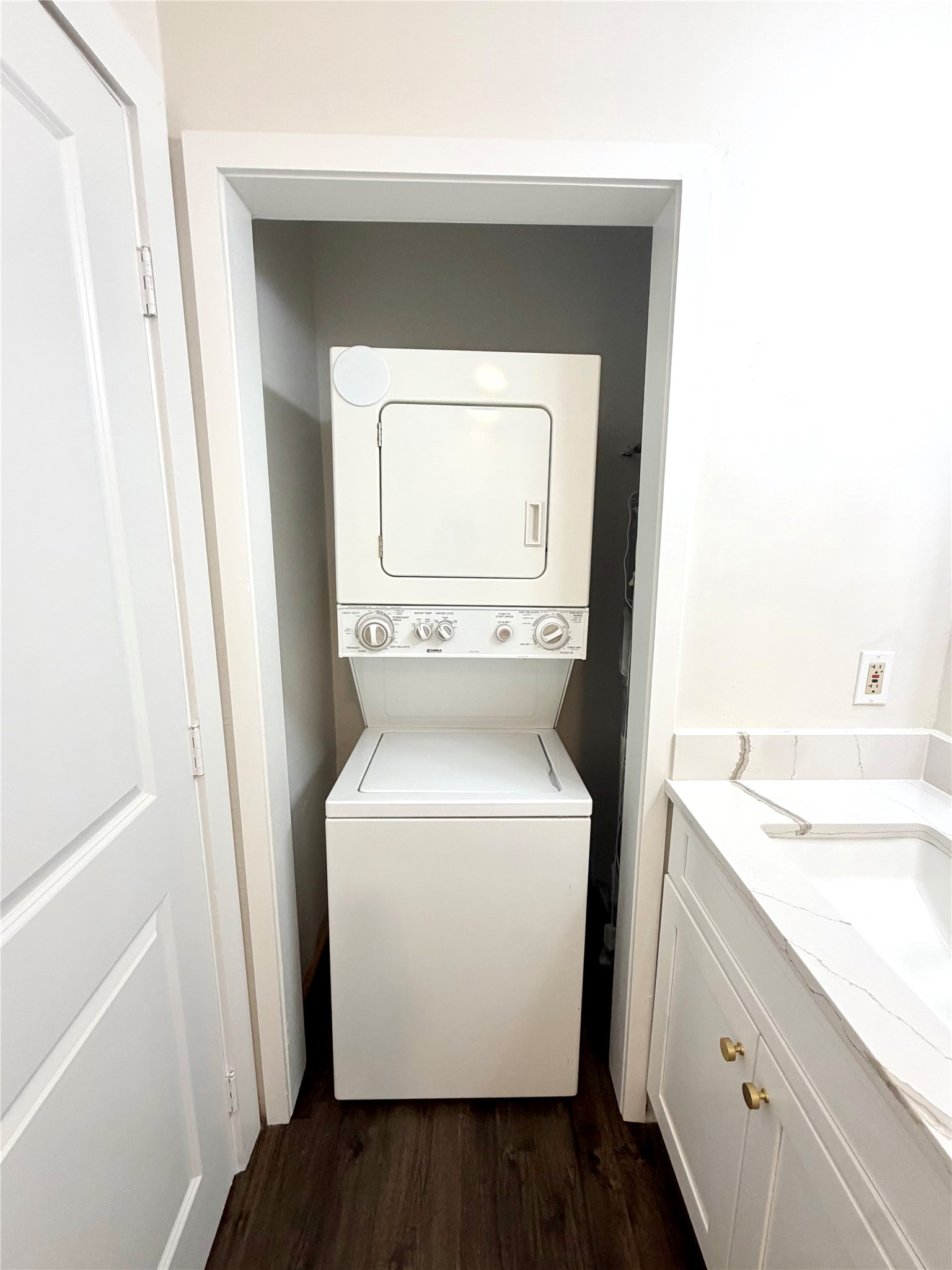 18617 Egret Bay Boulevard 504 Property Photo 12