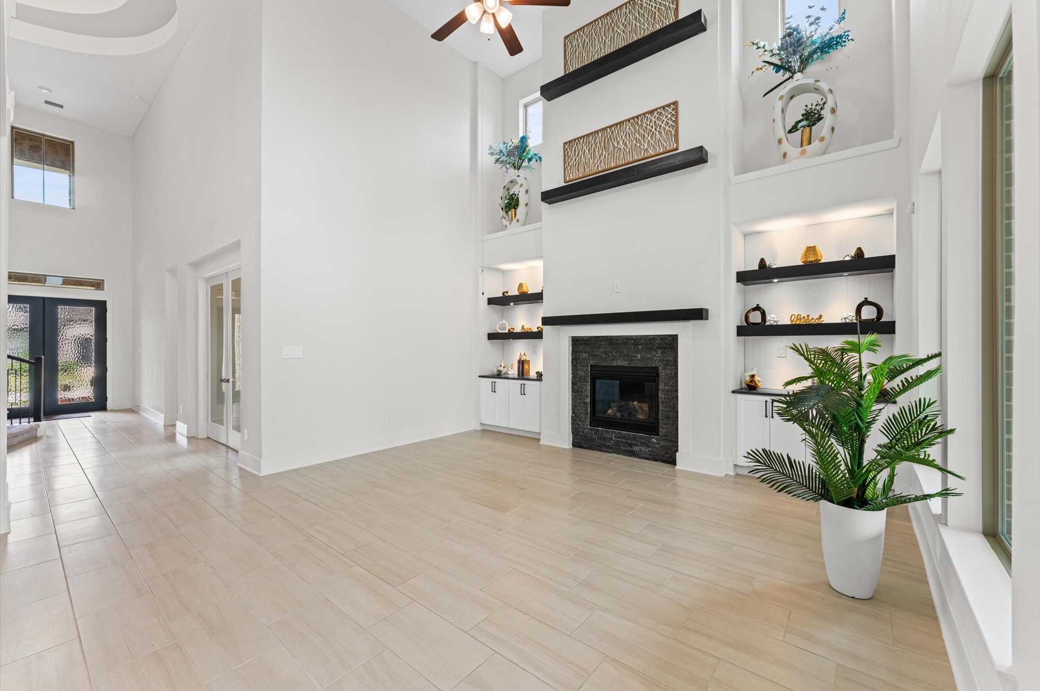 15084 Berry Brook Drive Property Photo 6