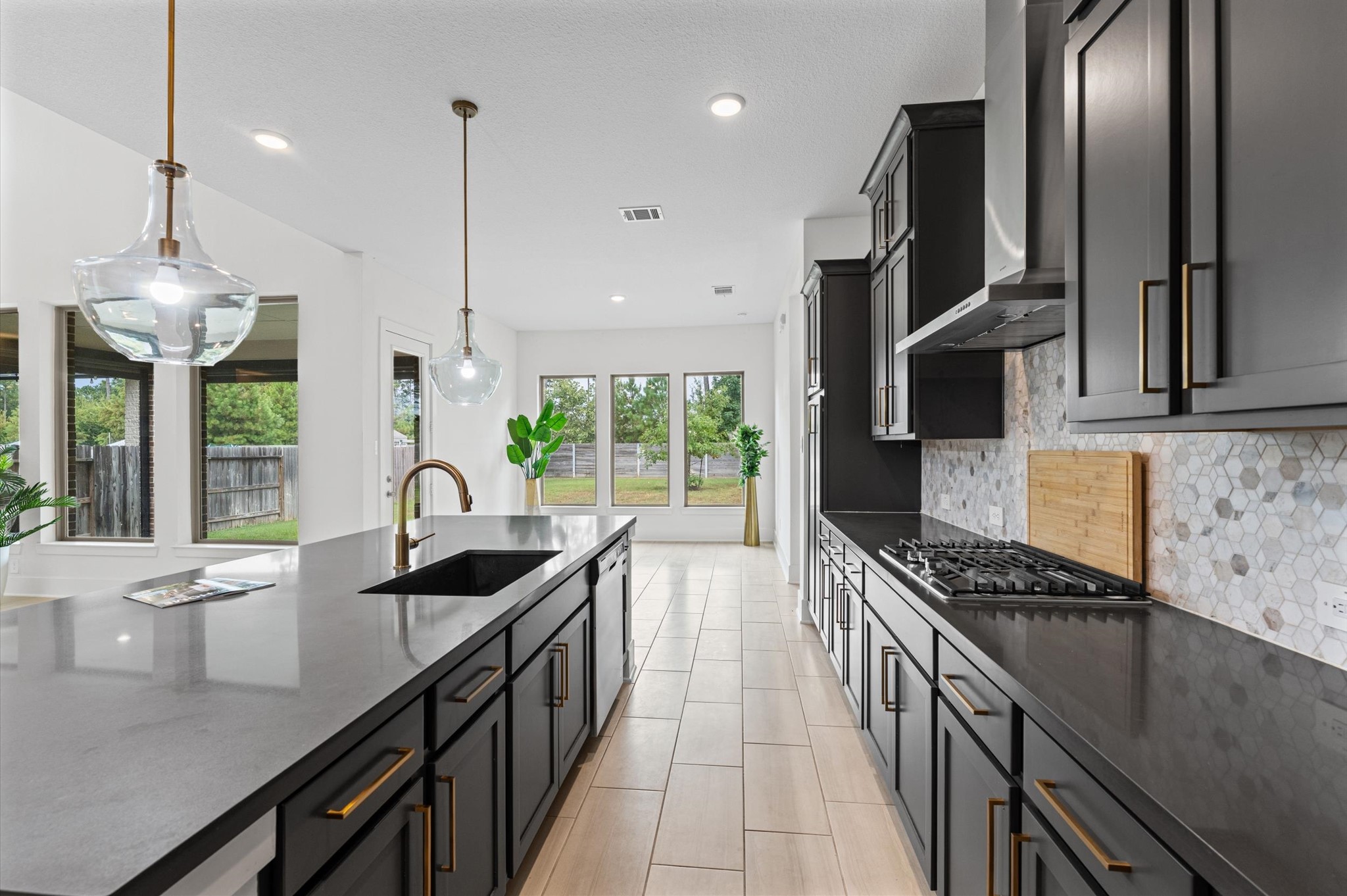 15084 Berry Brook Drive Property Photo 14