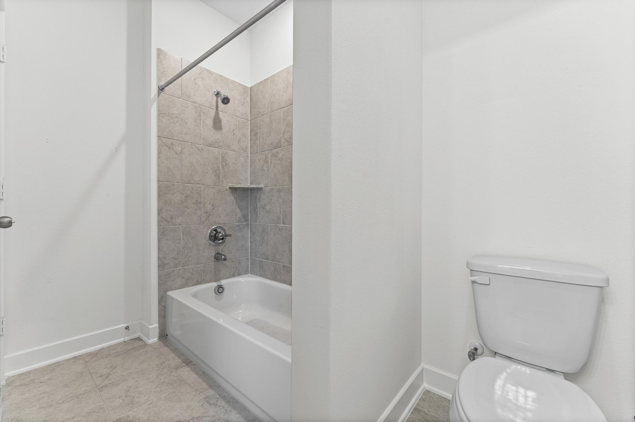 15084 Berry Brook Drive Property Photo 28