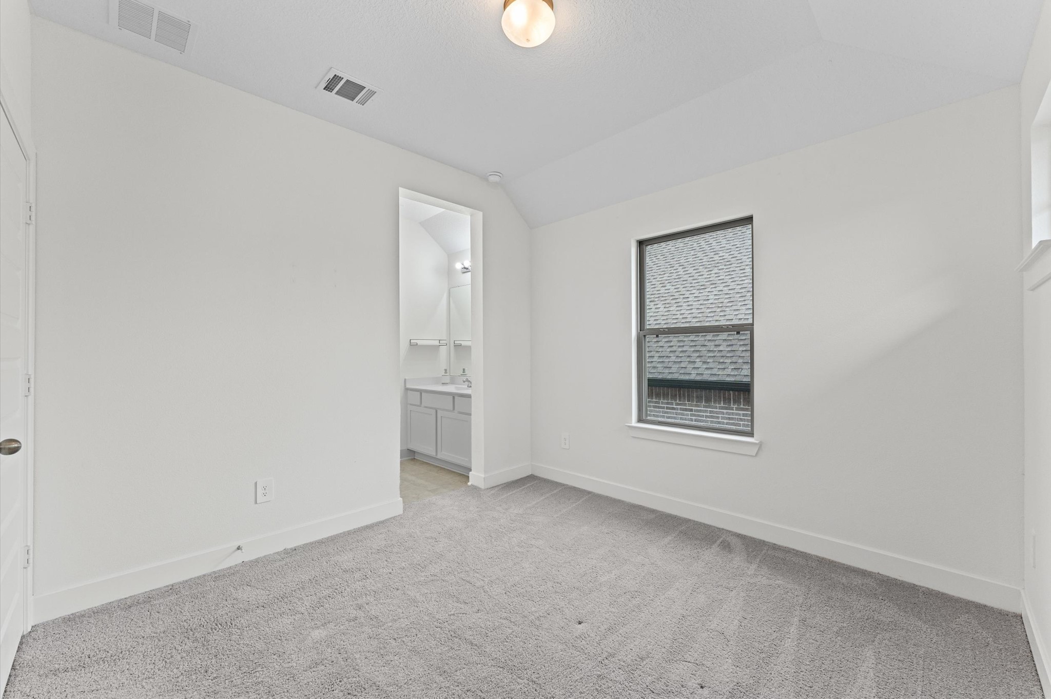 15084 Berry Brook Drive Property Photo 29