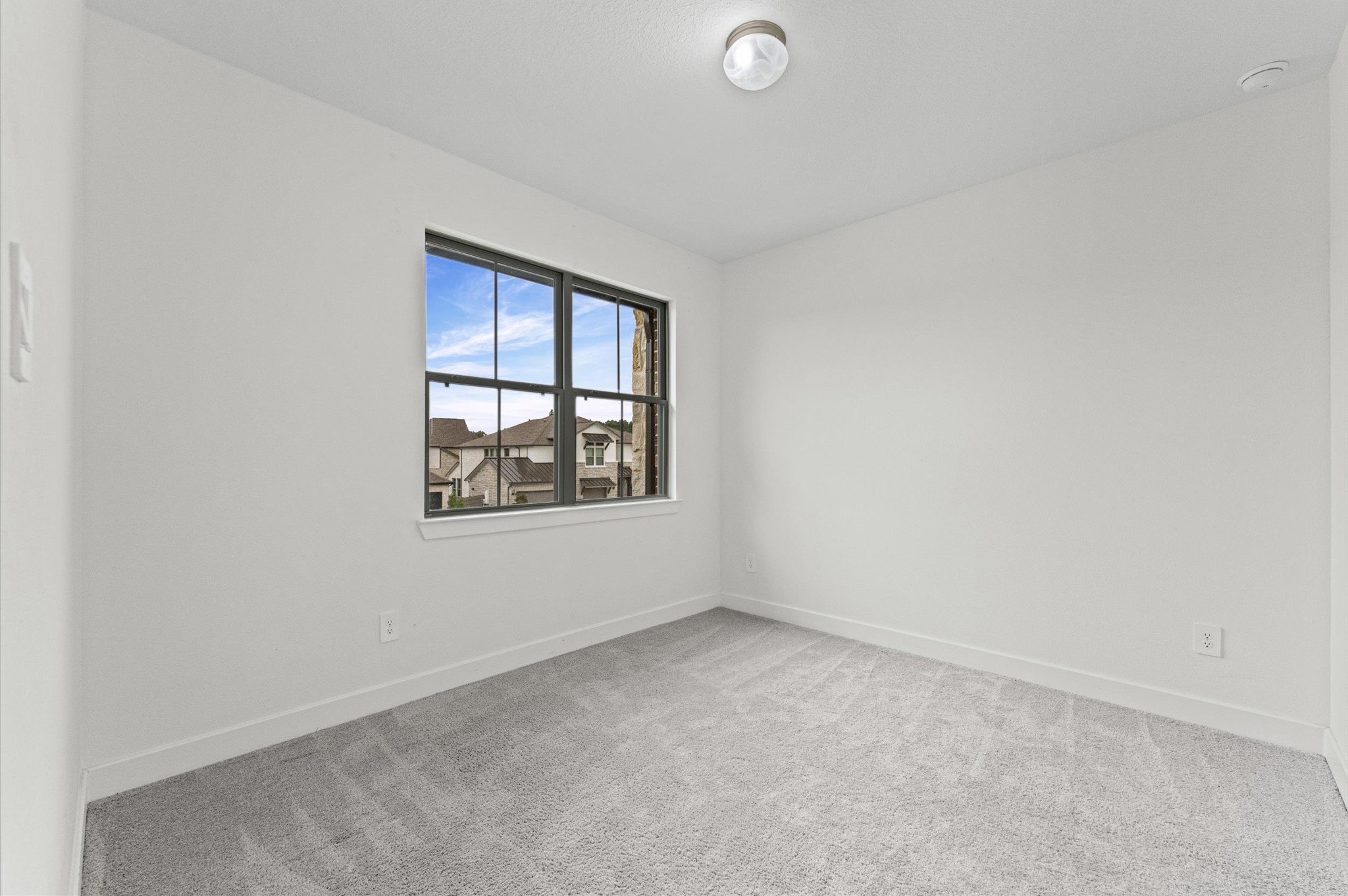 15084 Berry Brook Drive Property Photo 31