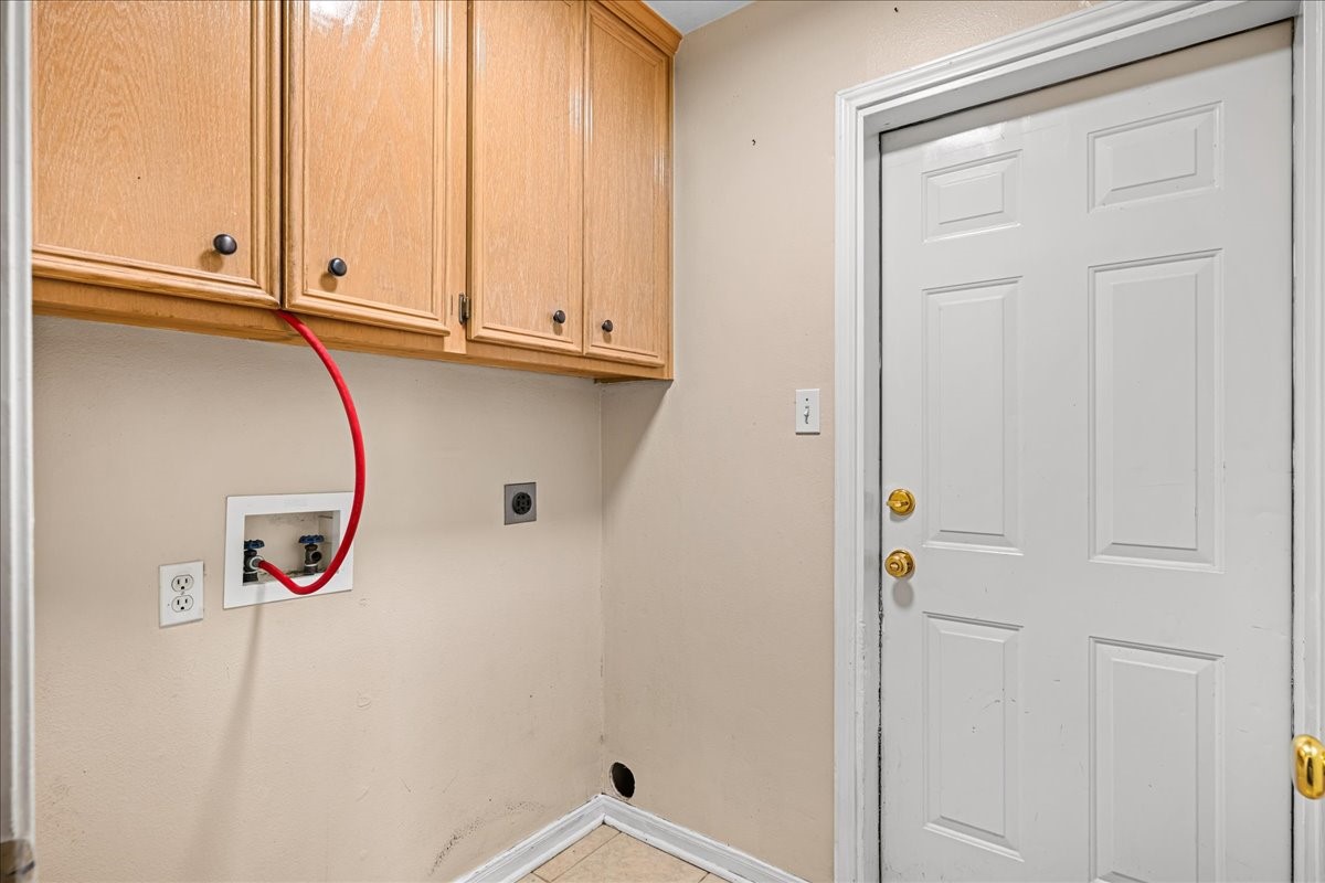 2601 Oakwood Drive Property Photo 15
