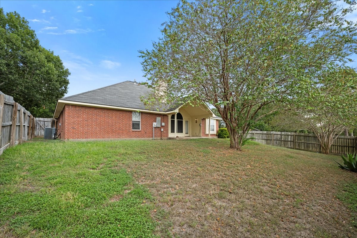 2601 Oakwood Drive Property Photo 17