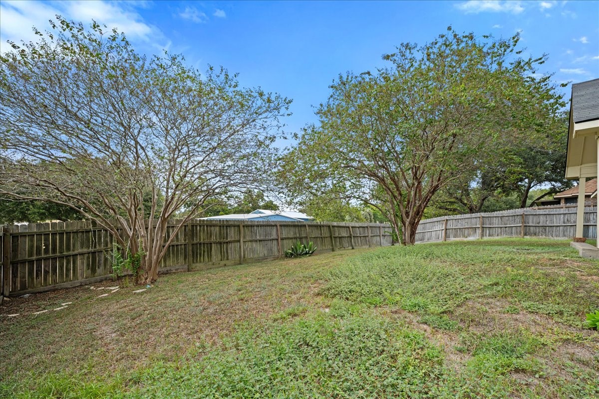 2601 Oakwood Drive Property Photo 18