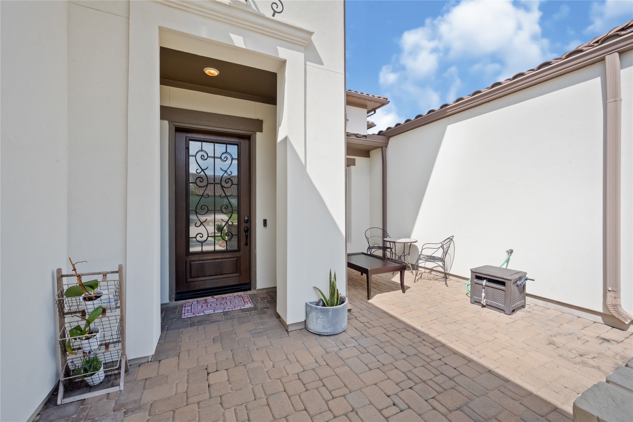 5014 Galahad Court Property Photo 2