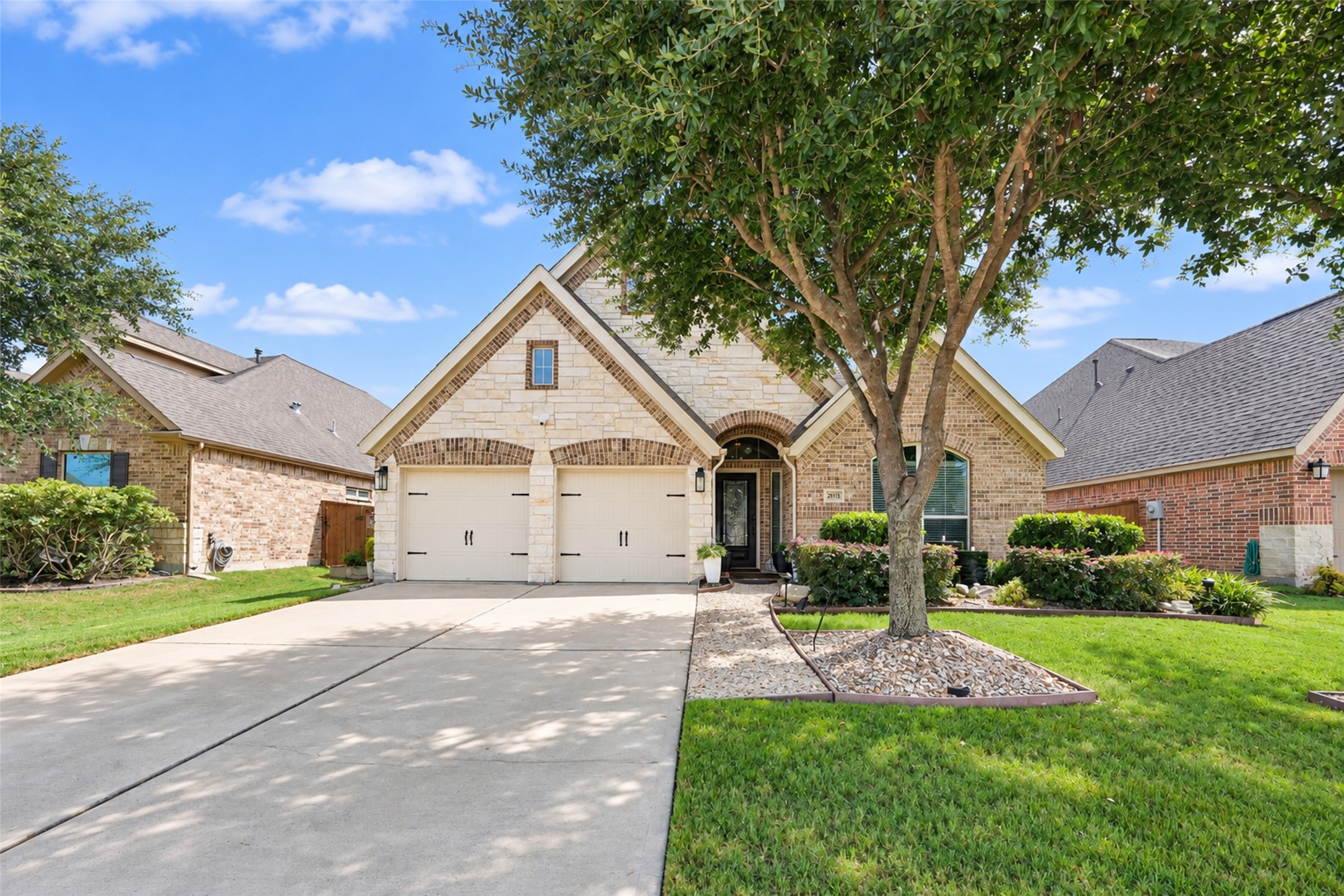23915 Via Viale Drive Property Photo 1