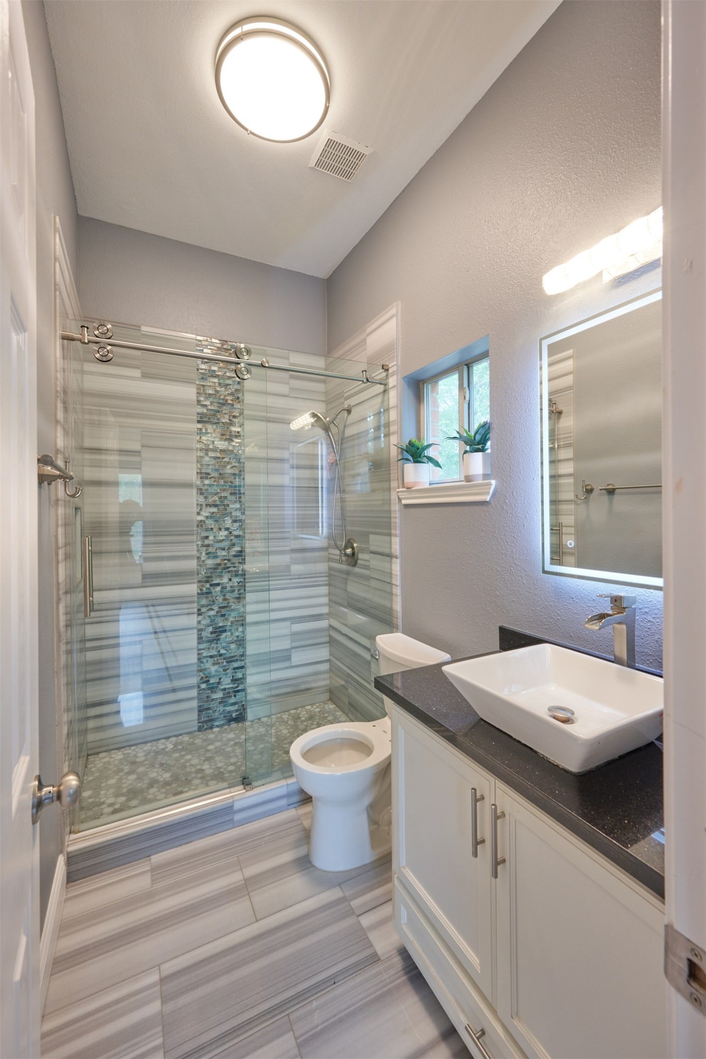 5359 Allen Genoa Road Property Photo 19