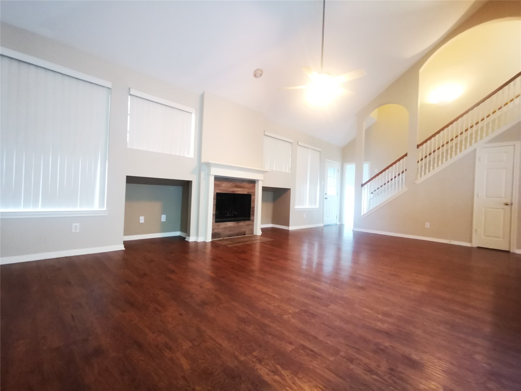 802 Portsmouth Drive Property Photo 3