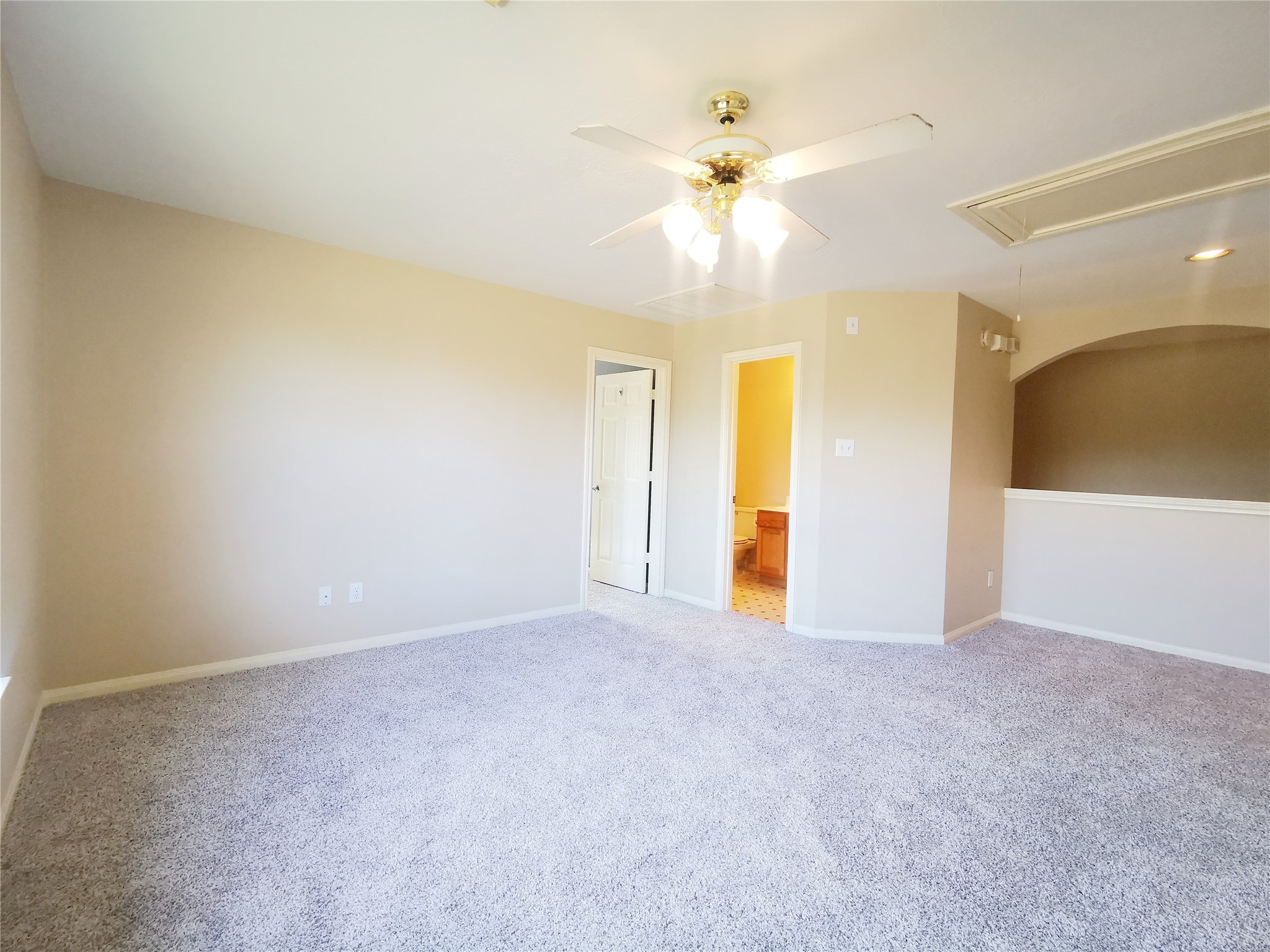 802 Portsmouth Drive Property Photo 28